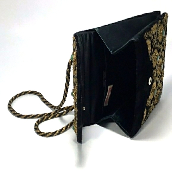 Vintage Indian Handmade Jades Embellished With Metallic Gold Details Purse - Picture 10 of 14